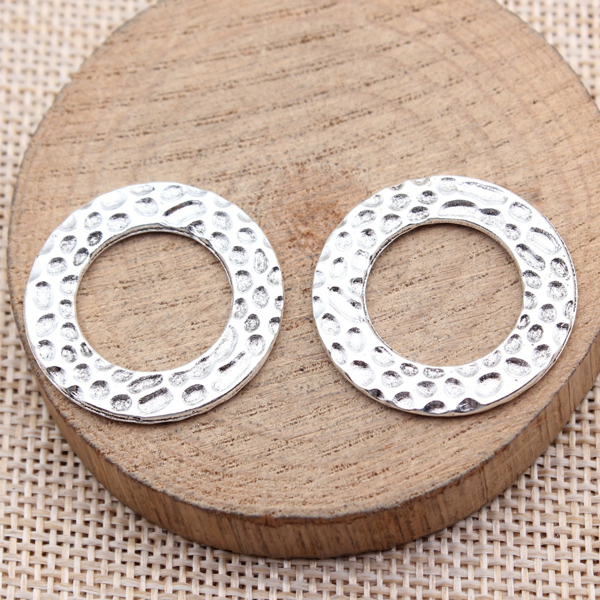 WYSIWYG 5pcs 27x27mm 2 Colors  - Jewelry Making Hammer ulasan dan harga